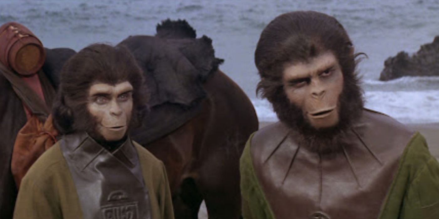 Zira and Corneliys from &lsquo;Planet of the Apes&rsquo; (1968)
