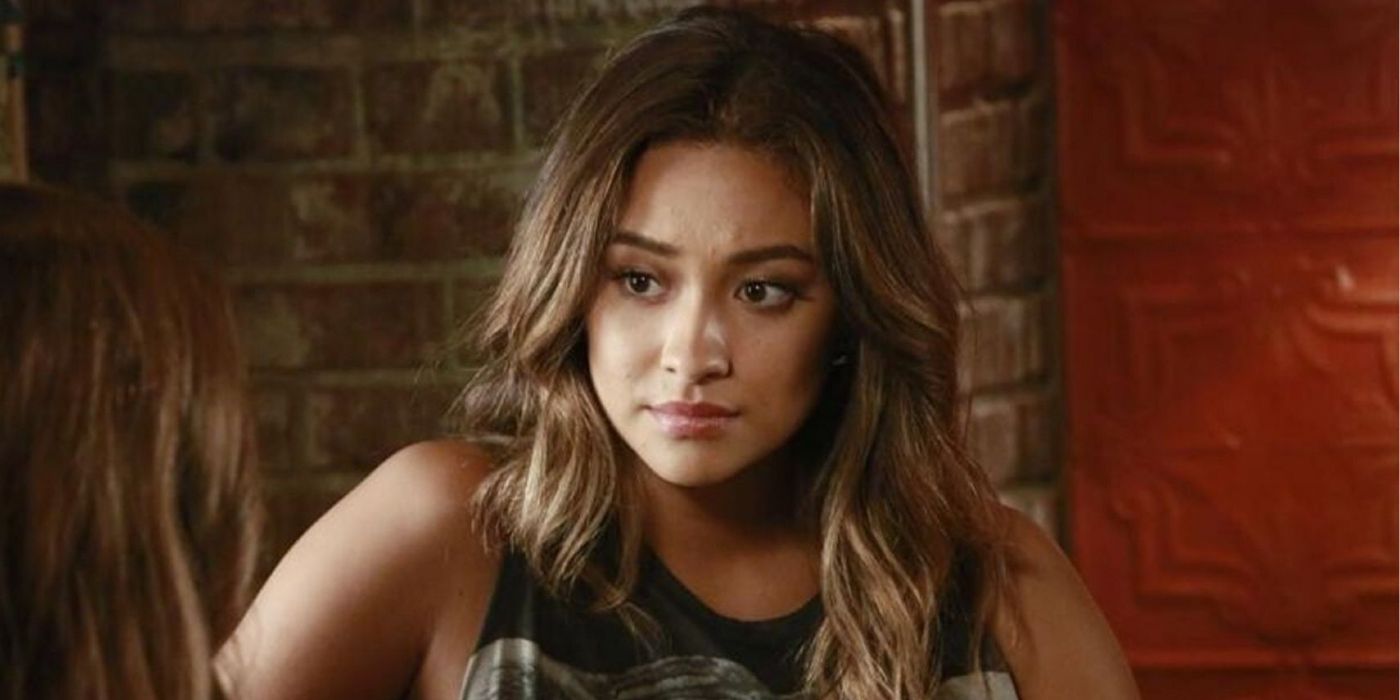 Shay Mitchell as Emily Fields in Pretty Little Liars