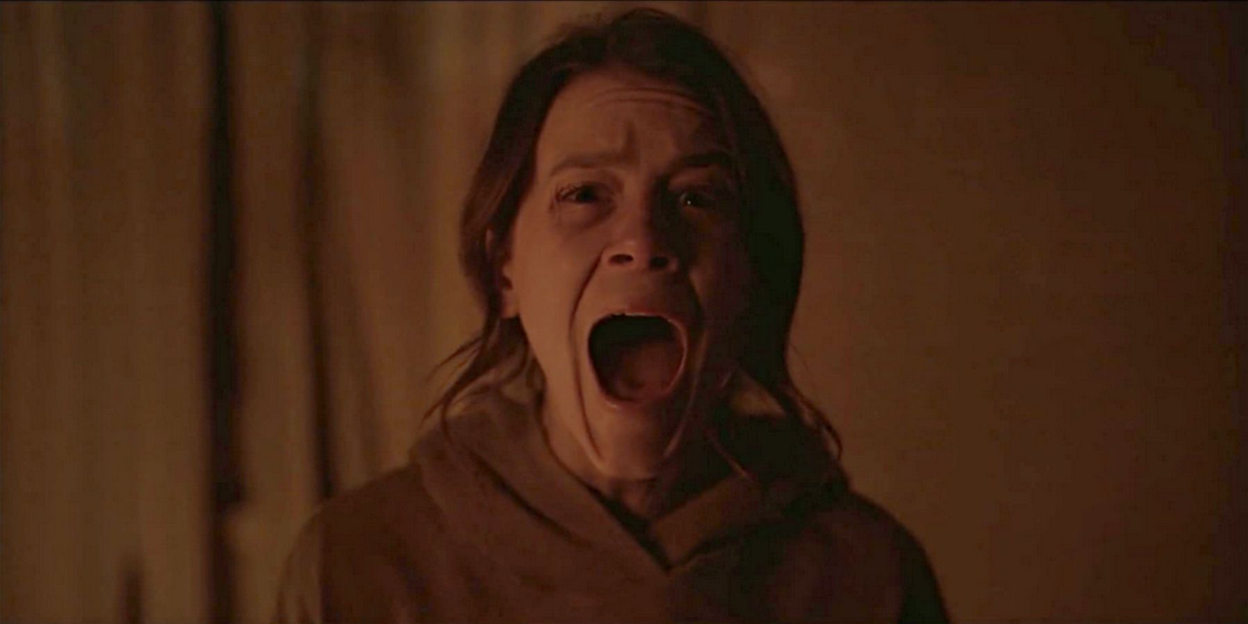Rose Cotter (Sosie Bacon) Screaming at the camera in Smile