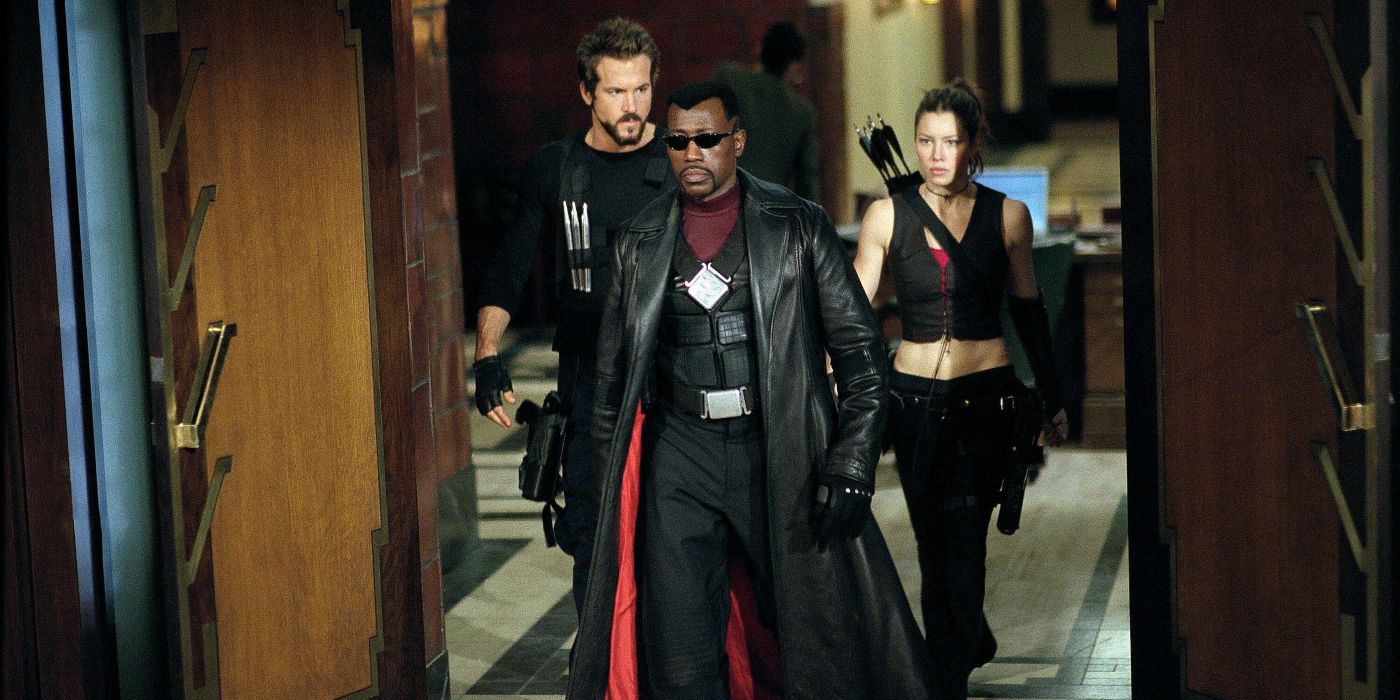 Ryan Reynolds, Jessica Biel, and Wesley Snipes walking dramatically in Blade Trinity