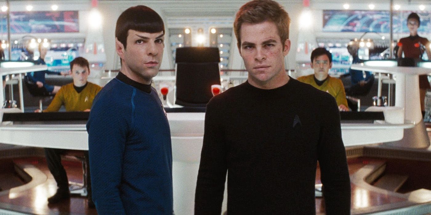 Zachary Quinto and Chris Pine on the bridge of the enterprise in Star Trek (2009)