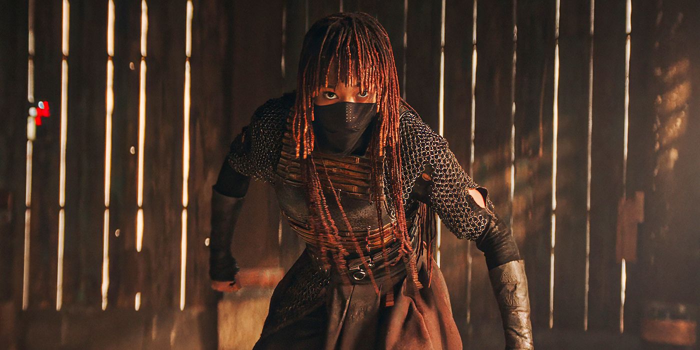 Amandla Stenberg as Mae masked and ready to fight in The Acolyte