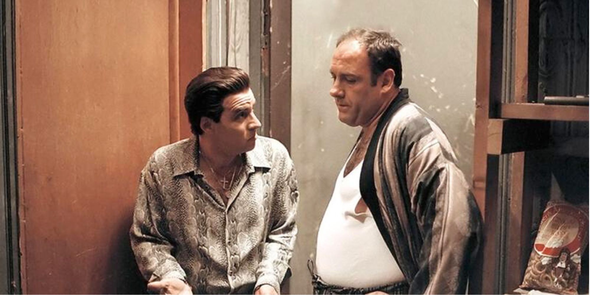 Steven Van Zandt talking to James Gandolfini in The Sopranos