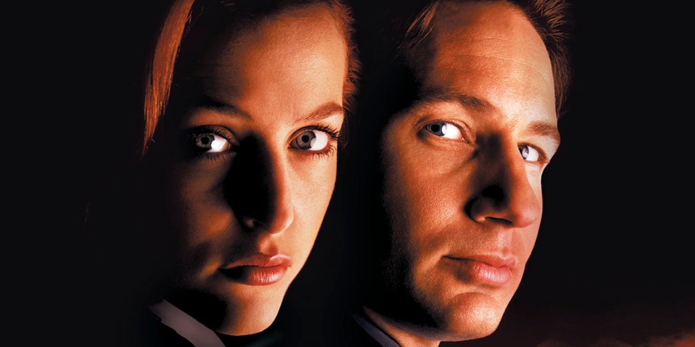 Gillian Anderson and David Duchovny in a poster for The X-Files: Fight the Future