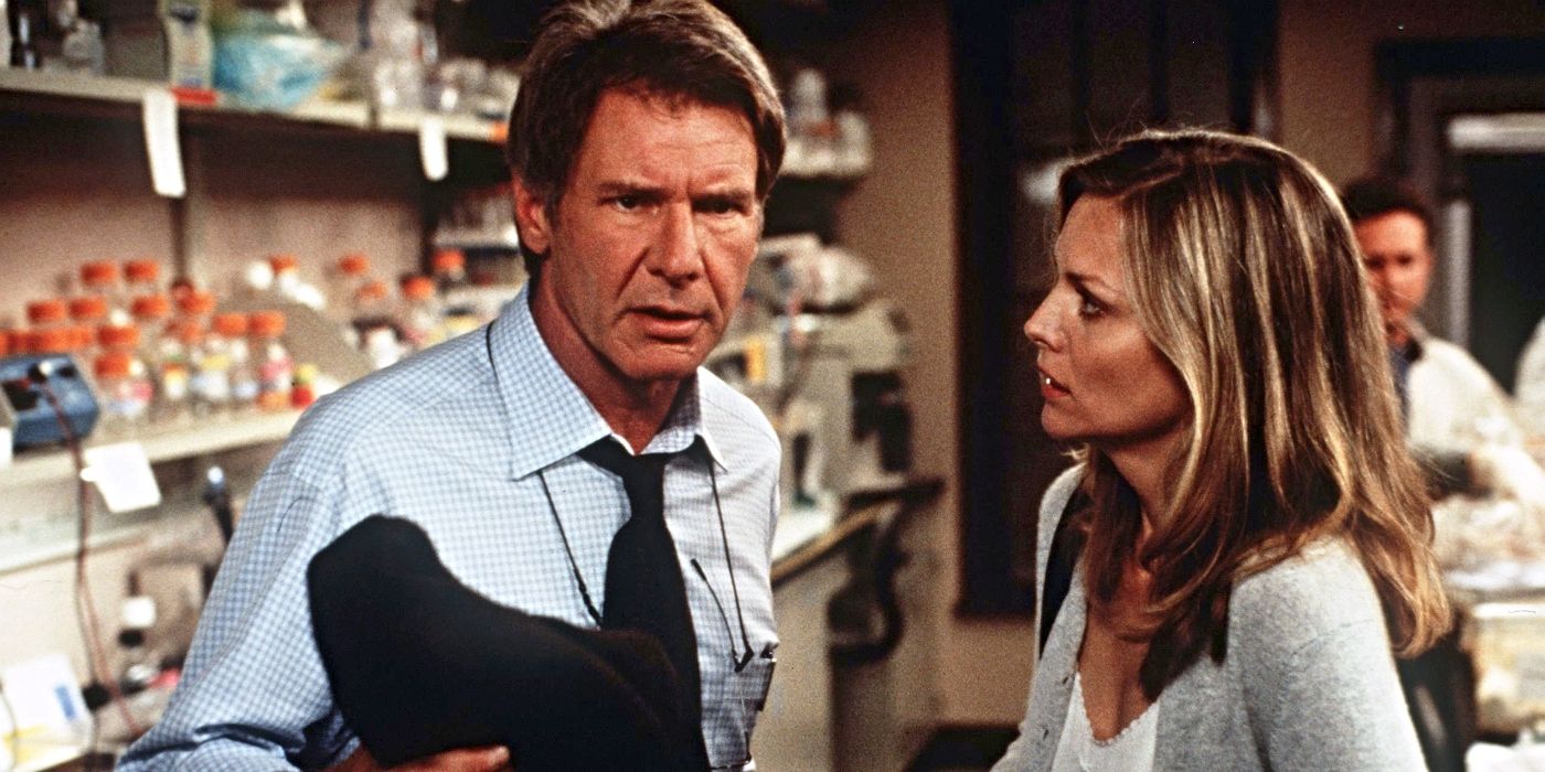 Norman (Harrison Ford) and Claire Spencer (Michelle Pfeiffer) looked stunned in  Robert Zemeckis' What Lies Beneath