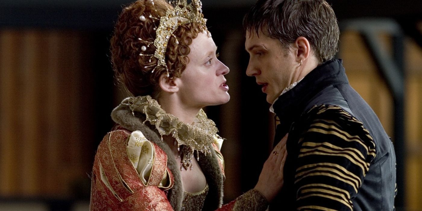 Anne-Marie Duff as Queen Elizabeth I confronts Robert Dudley (Tom Hardy)