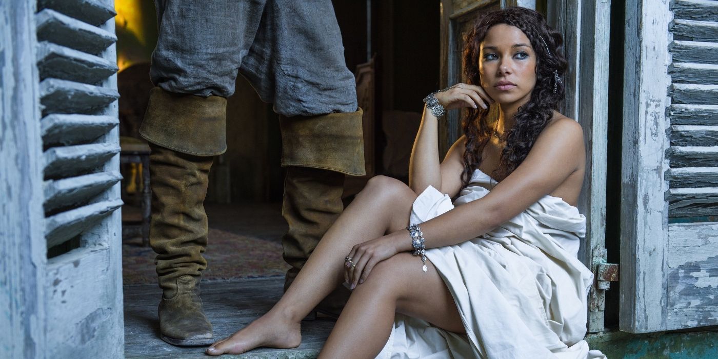 Jessica Parker Kennedy in Season 1 of Black Sails
