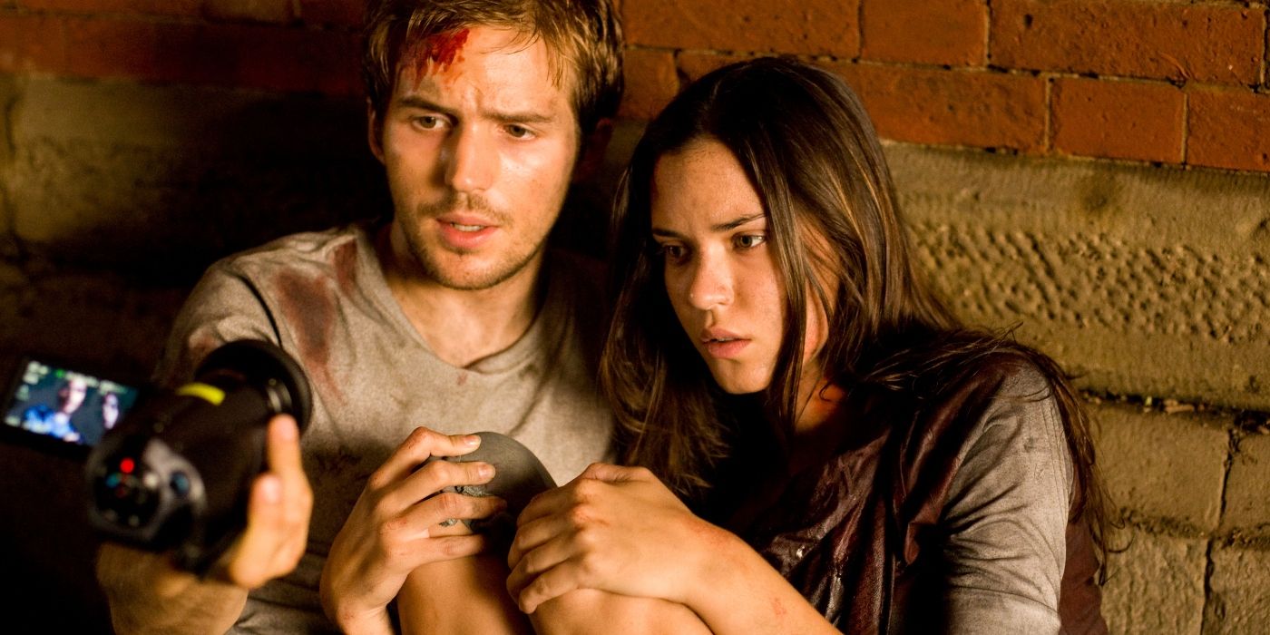 Michael Stahl-David and Odette Annable as Robert and Beth, recording themselves on a camcorder in Cloverfield