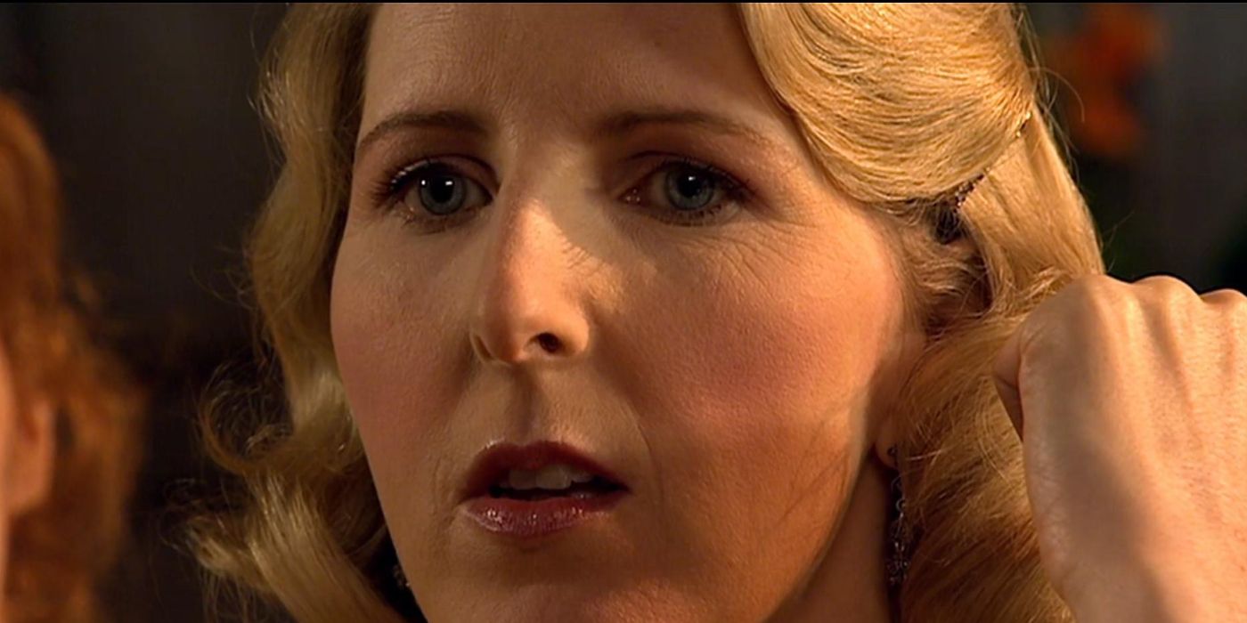 A close up of Agatha Christie (Fenella Woolgar) thinking intensely in Doctor Who
