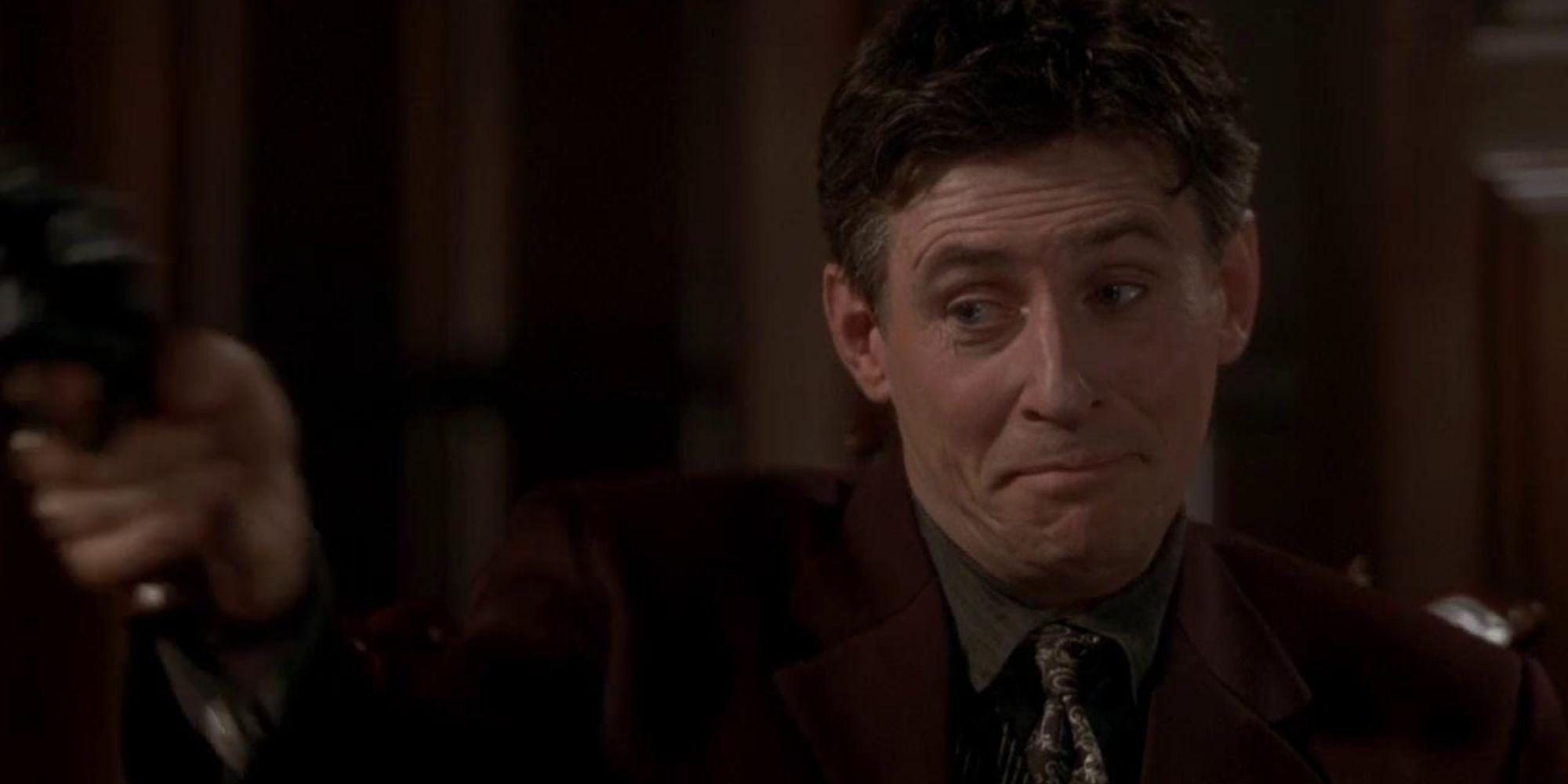 Gabriel Byrne in Mad Dog Time (1996)