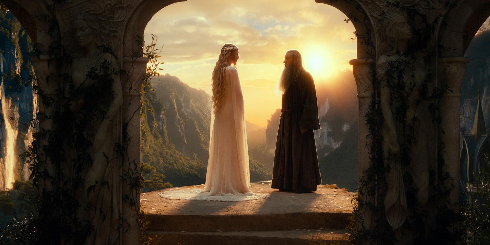 Galadriel and Gandalf speaking in a balcony in Rivendel in 'The Hobbit: An Unexpected Journey'