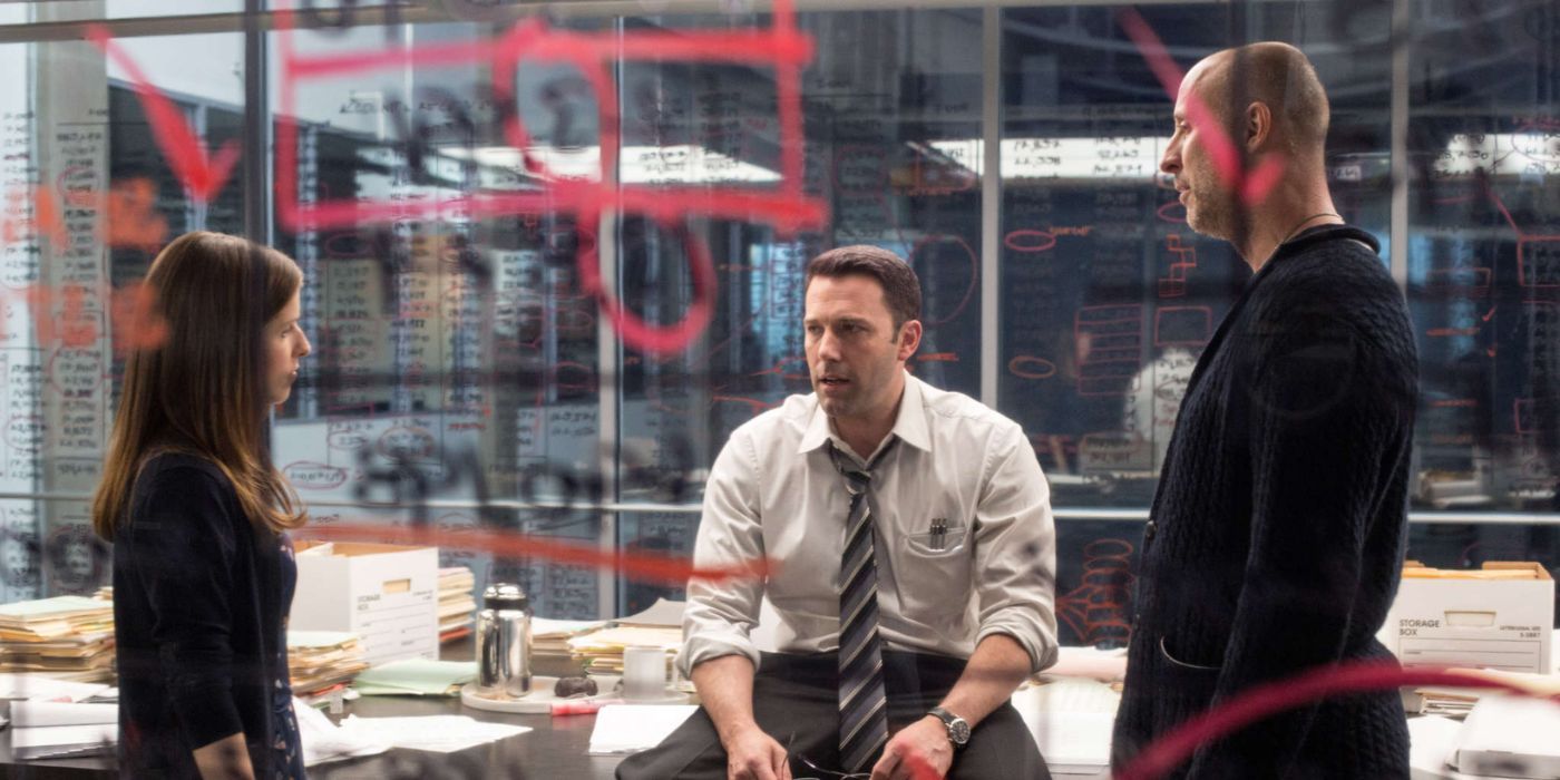Gavin O'Connor directing Ben Affleck and Anna Kendrick in 'The Accountant' set.