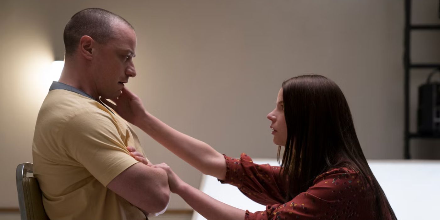 James McAvoy and Anya Taylor-Joy in 'Glass'