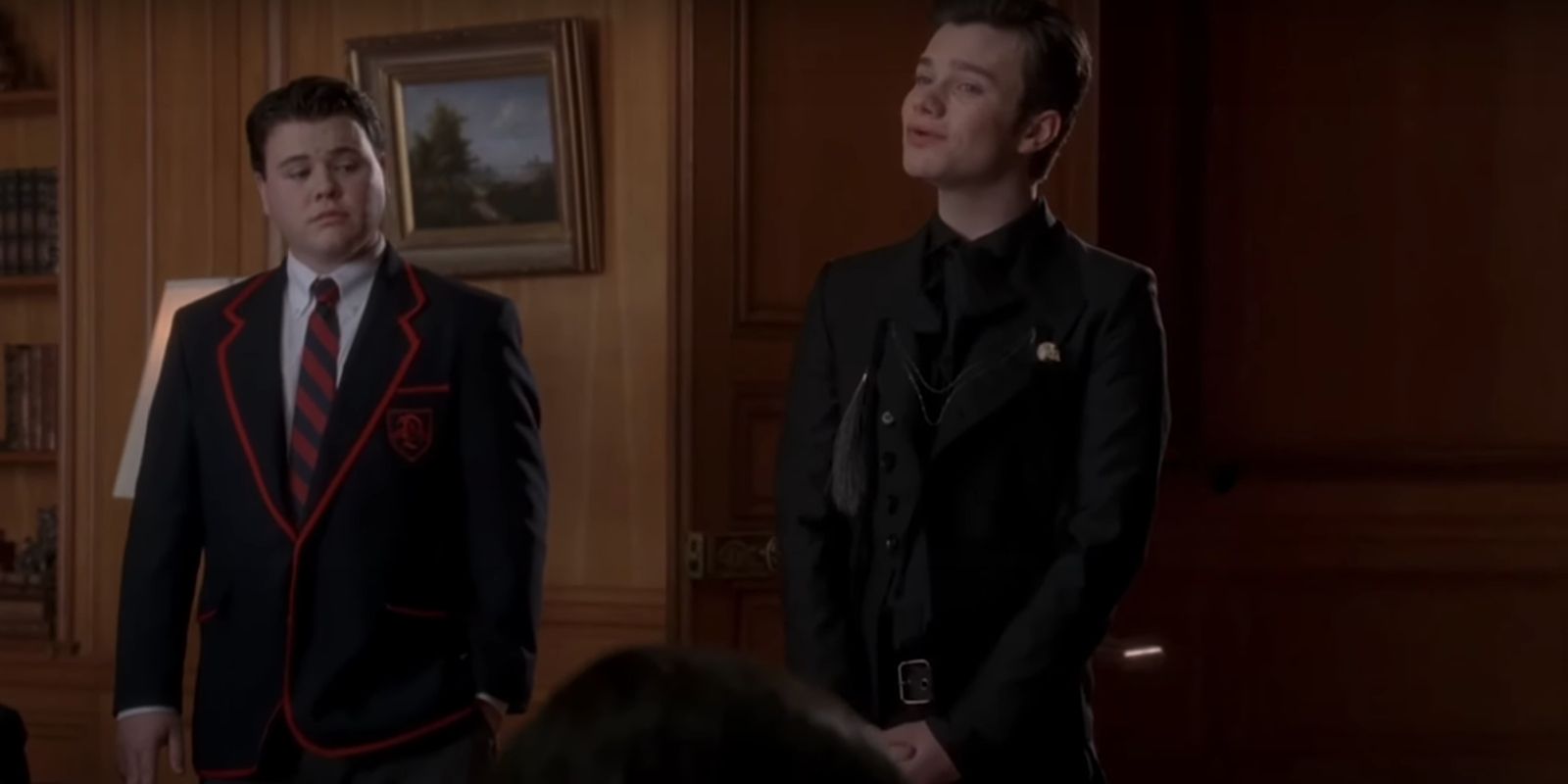 Chris Colfer as Kurt sings Blackbird in Glee