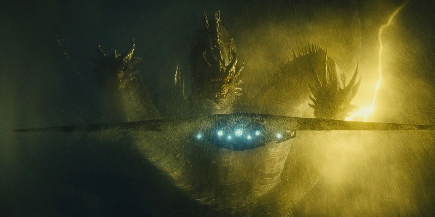 Ghidorah in a storm of lightning face to face with the USS Argo in Godzilla: King of the Monsters (2019)