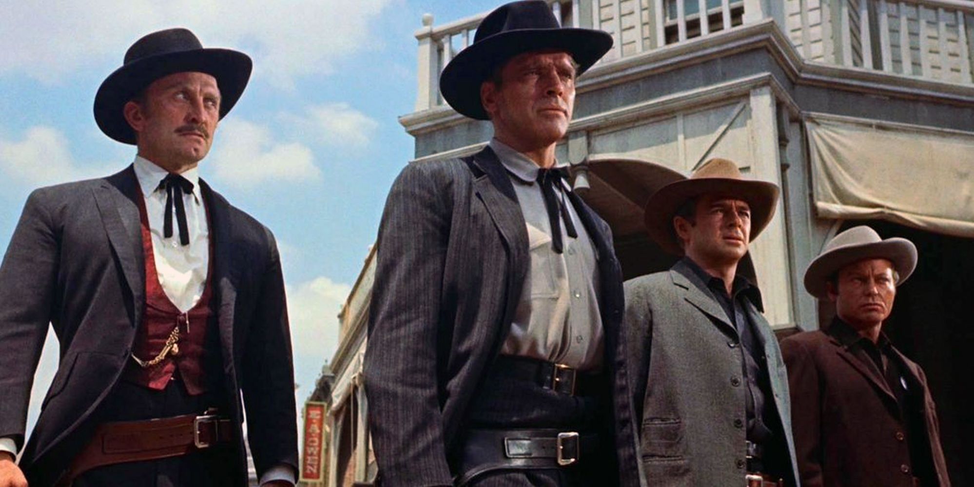 gunfight-at-ok-corral-Whyatt Earp and Doc Holliday with the Earps