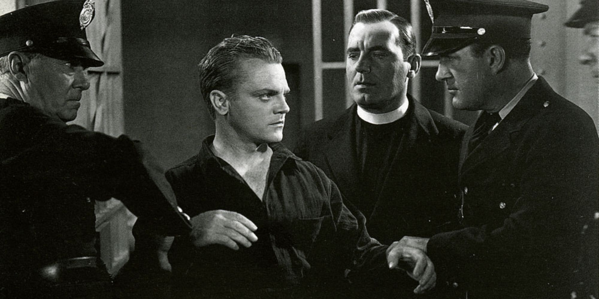 James Cagney being escorted by two police officers and Pat O&rsquo;Brien standing behind him in Angels With Dirty Faces (1938)
