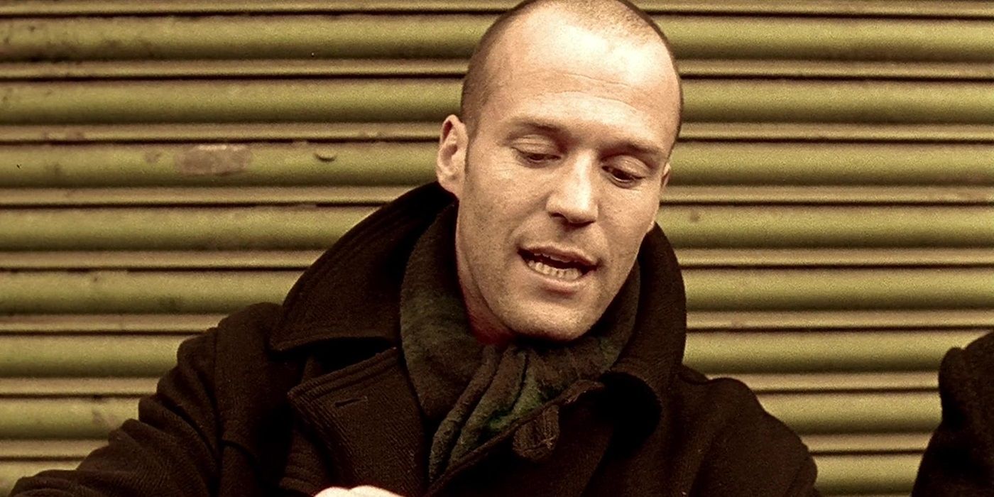 Jason Statham as Bacon talking to a person offscreen in Lock, Stock and Smoking Barrels