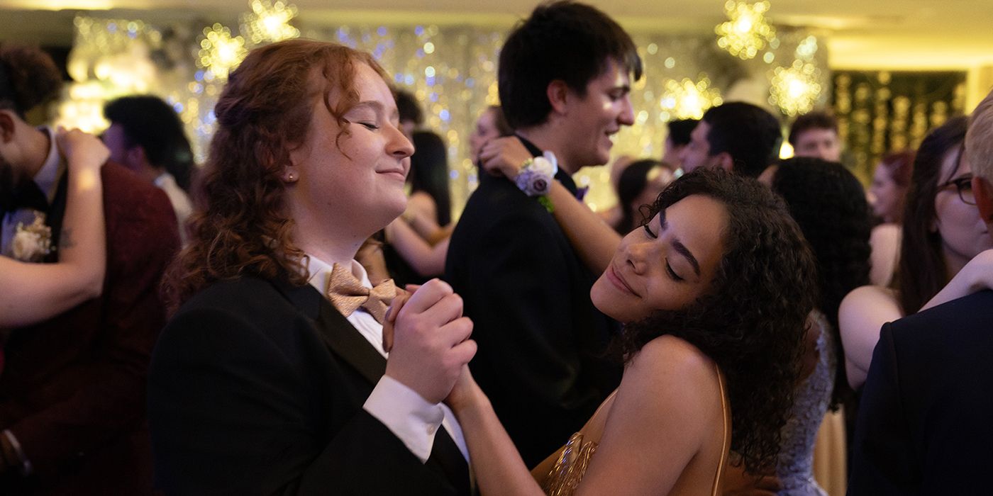 an image for the upcoming Hulu movie prom dates starring Julia Lester and Terry Hu