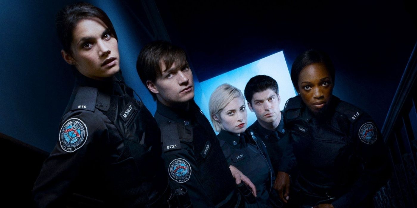The cast of 'Rookie Blue' stands together in a promotional still for the show.