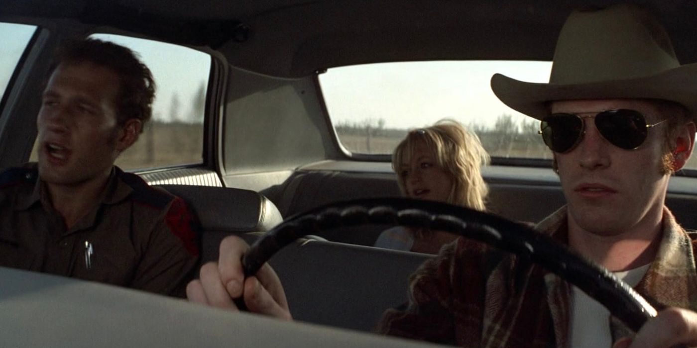 Michael Sacks, Goldie Hawn in the backseat and William Atherton driving in The Sugarland Express