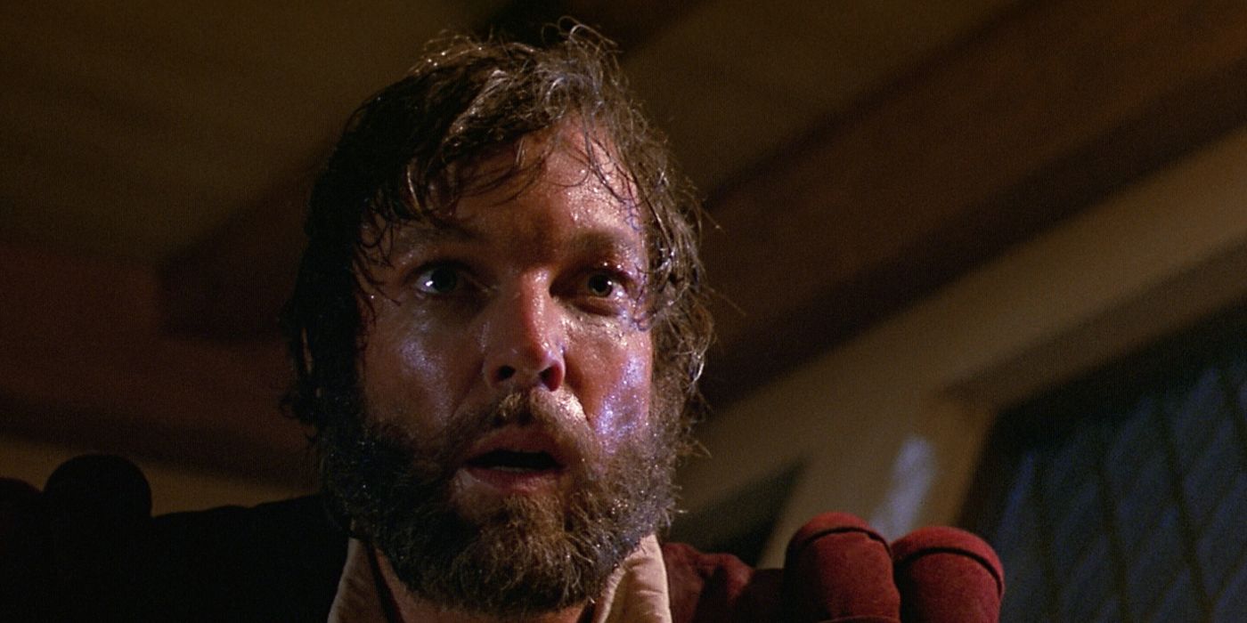 John Blackthorne (Richard Chamberlain) with wet, messy hair, a sweaty face, and looking concerned ahead and slightly to the right in the 1980 Shogun