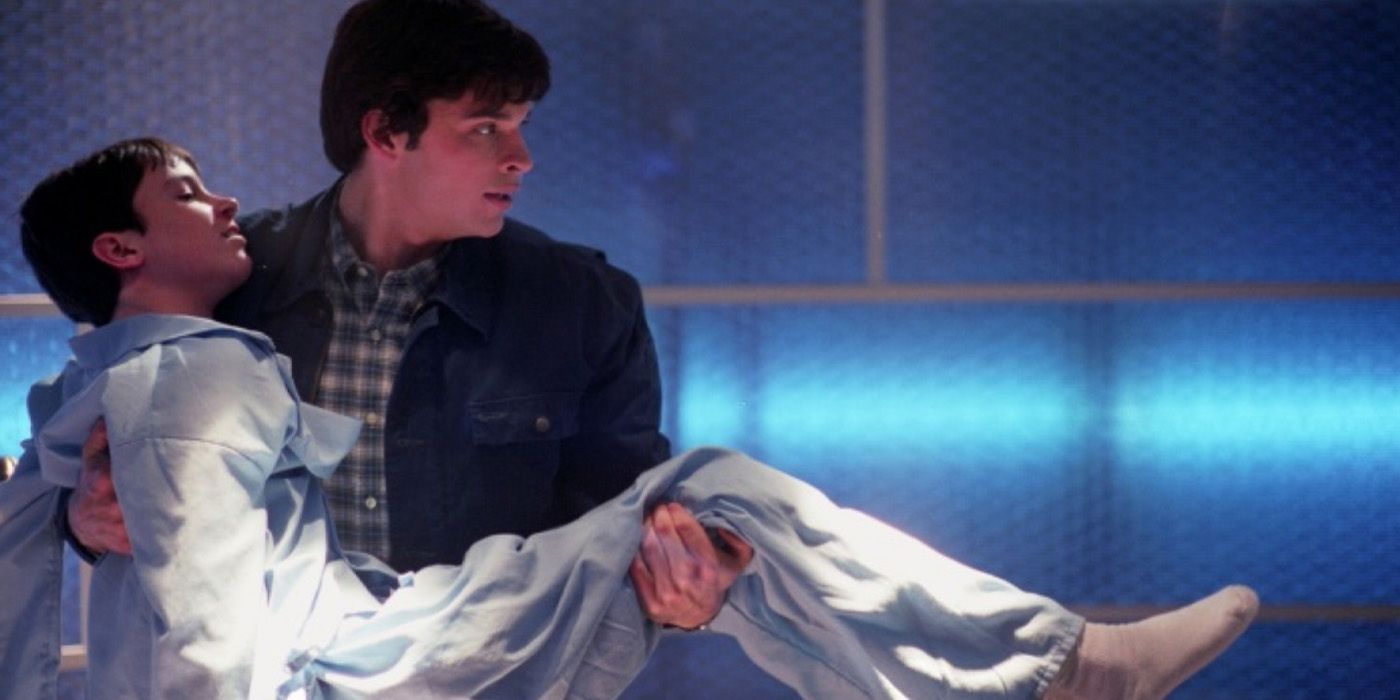Clark Kent (Tom Welling) rescues Ryan James (Ryan Kelley) from Summerholt in the 'Smallville' episode "Ryan."