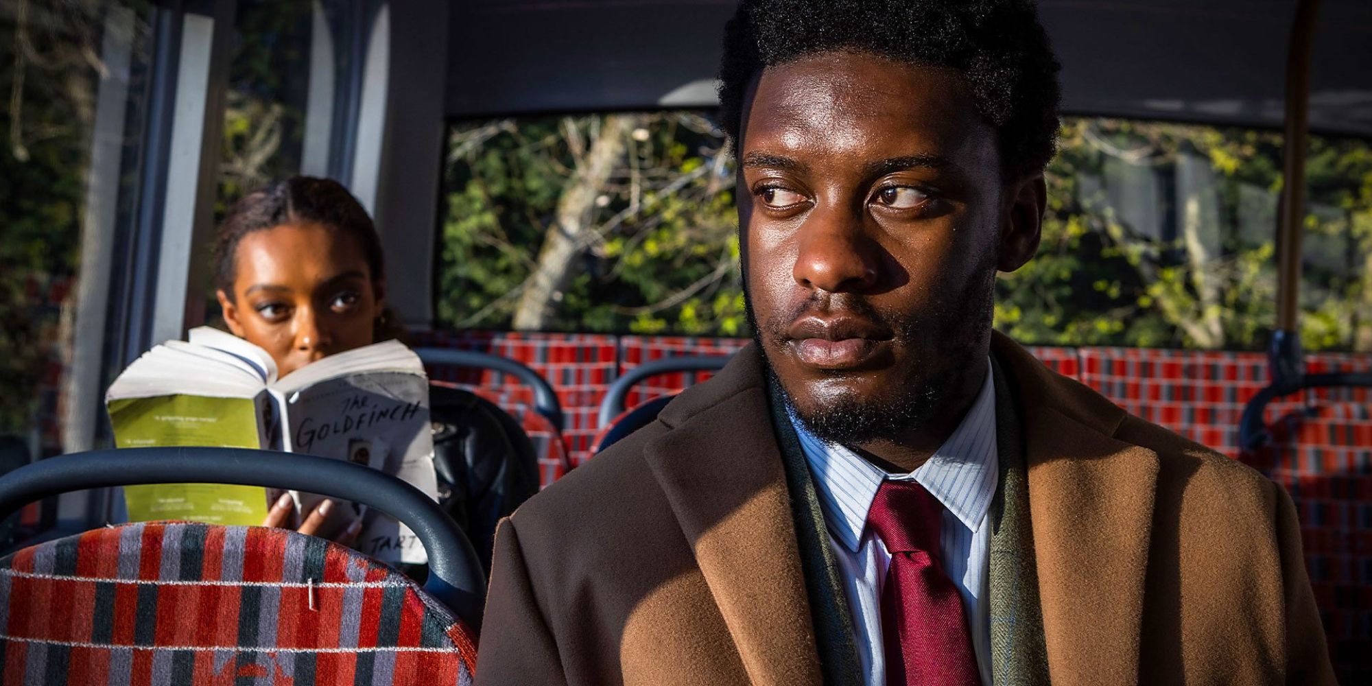 Sophie Wilde and Samuel Adewunmi on a bus in You Don't Know Me (2021)