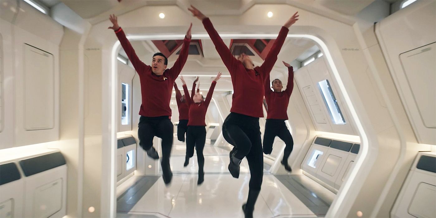 Ship crew dancing through the halls in Star Trek: Strange New Worlds episode Subspace Rhapsody