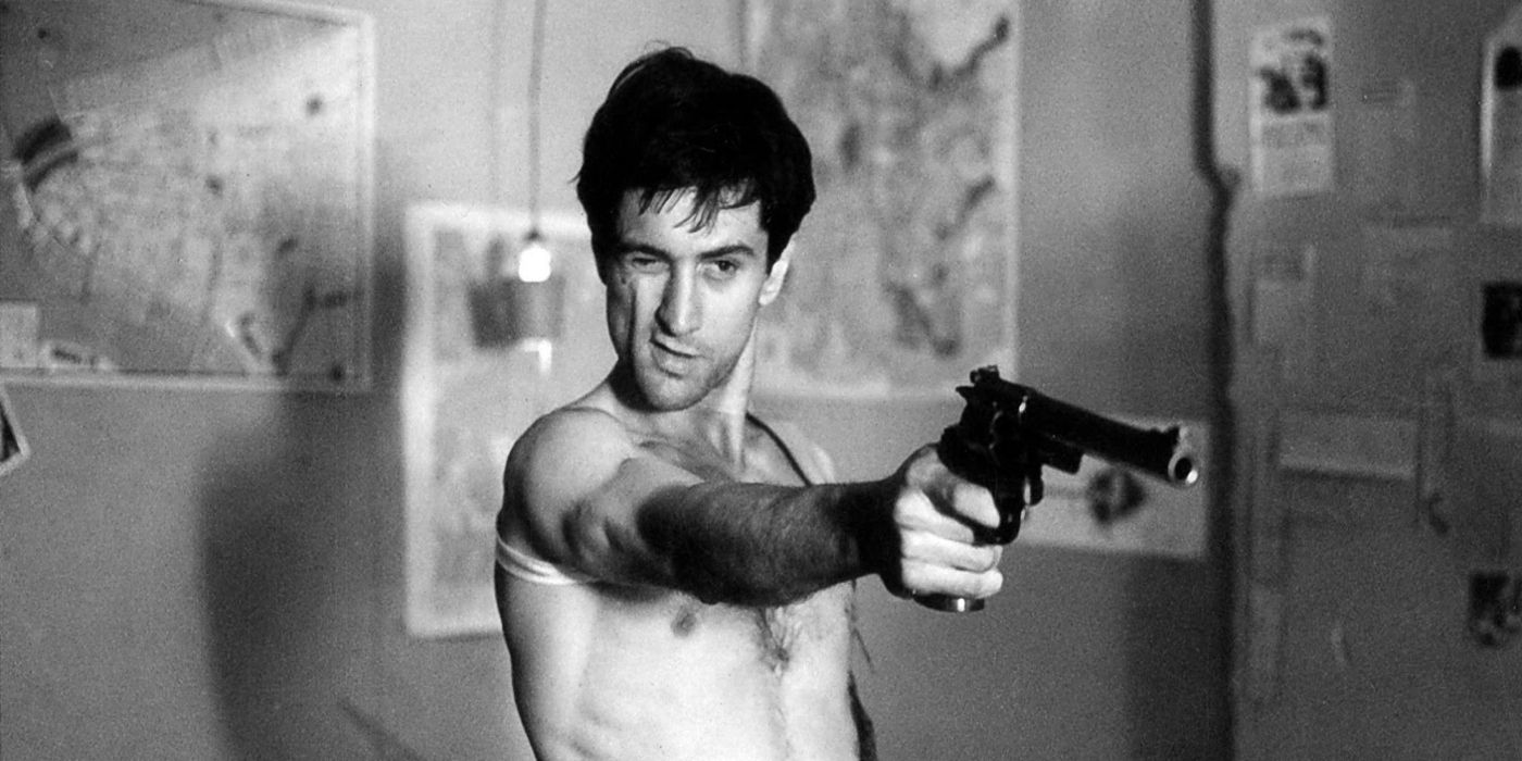 Travis Bickle holding a gun in Taxi Driver