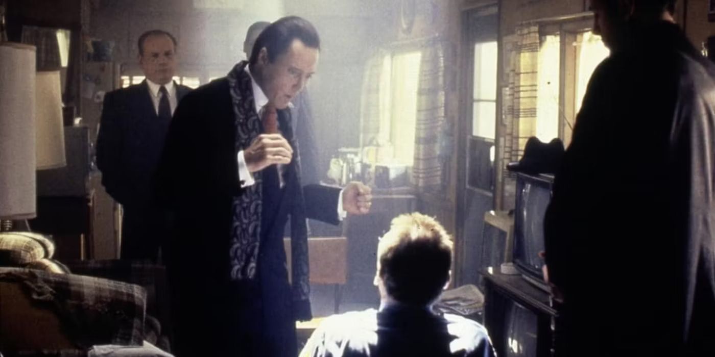 Christopher Walken interrogates Dennis Hopper in Tony Scott&rsquo;s &lsquo;True Romance&rsquo;