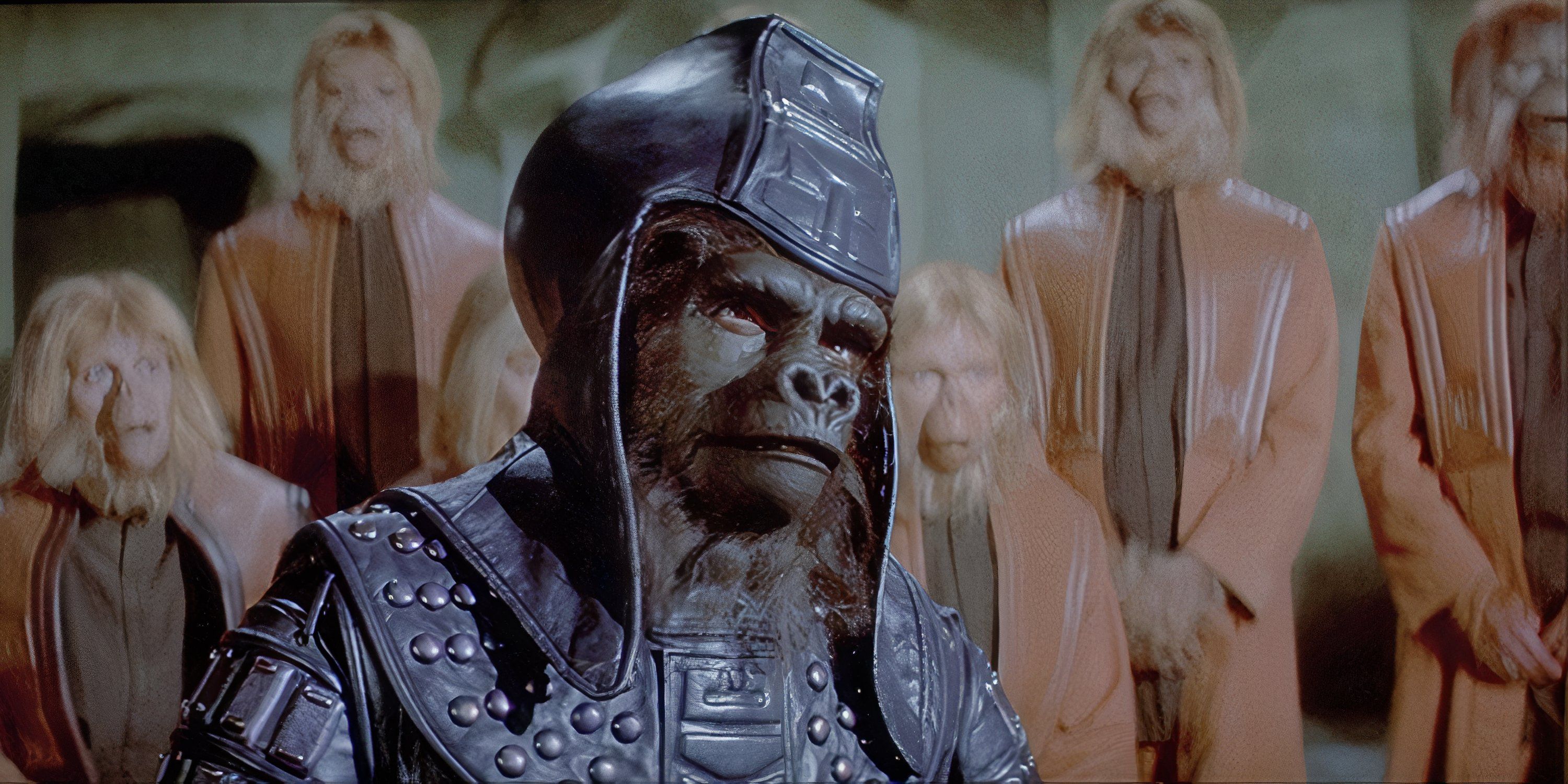 General Ursus, standing with a group of apes behind him in Beneath the Planet of the Apes