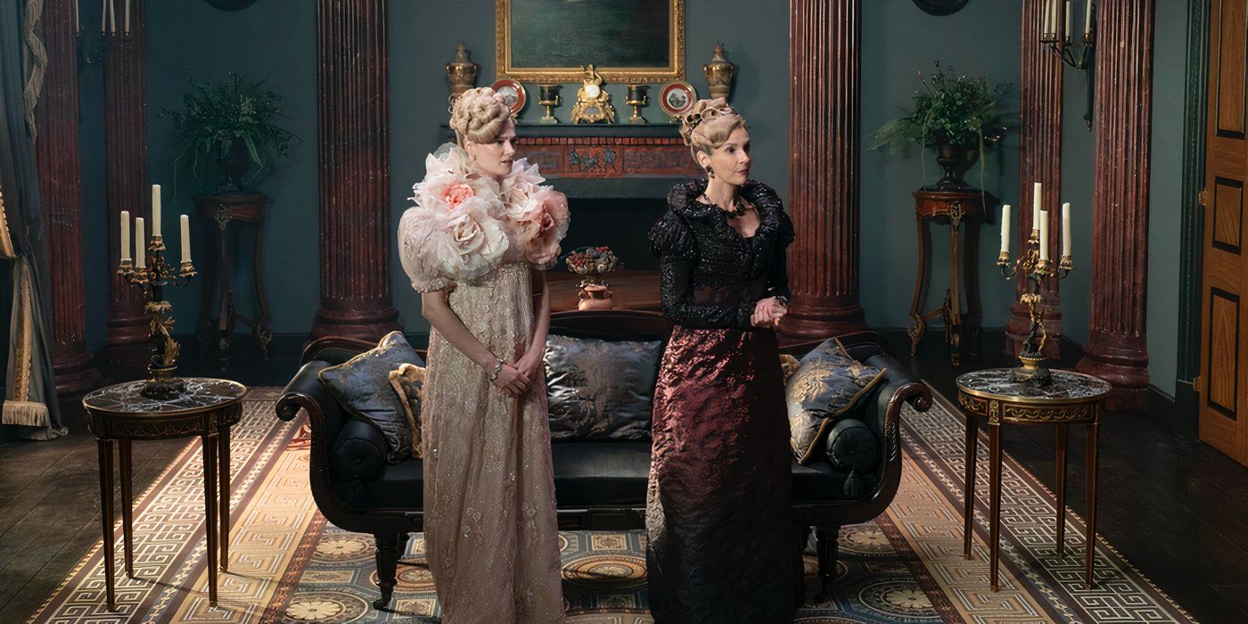 Cressida Cowper (Jessica Madsen) with Lady Cowper (Joanna Bobin) in 'Bridgerton.'