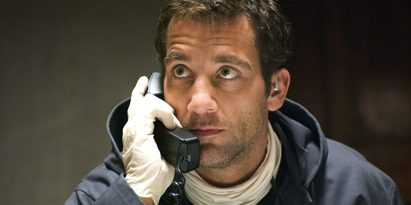 Clive Owen as Dalton Russell on a phone call in 2006's Inside Man