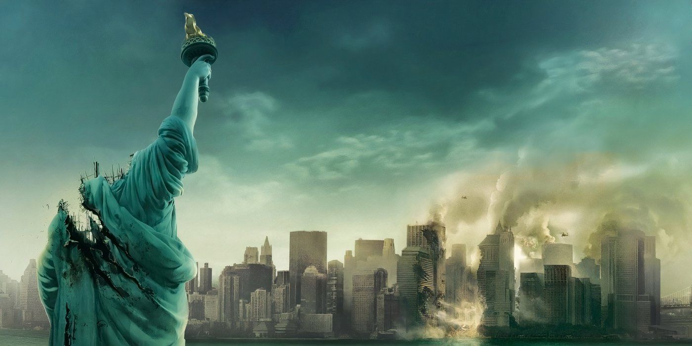 'Cloverfield' promotional picture has the headless Statue of Liberty with New York City smoldering in the background