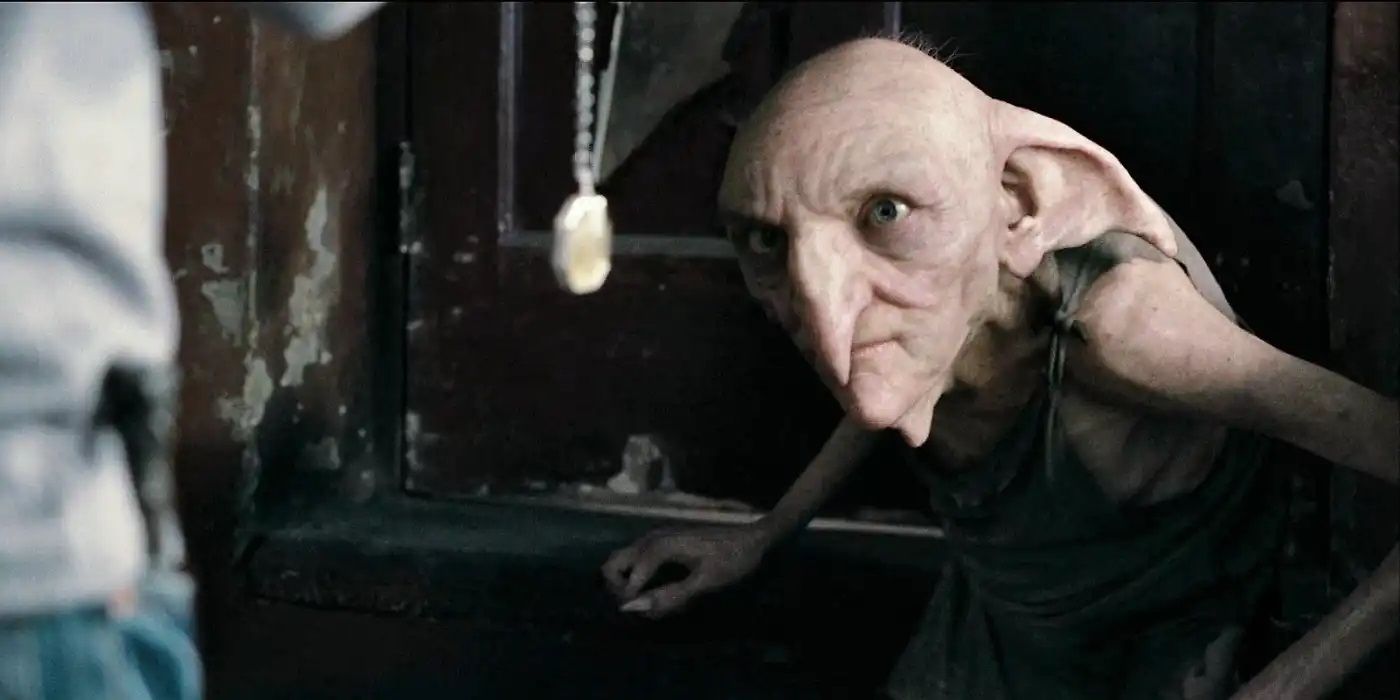 Kreacher being offered the locket of his old master, Regulus Black