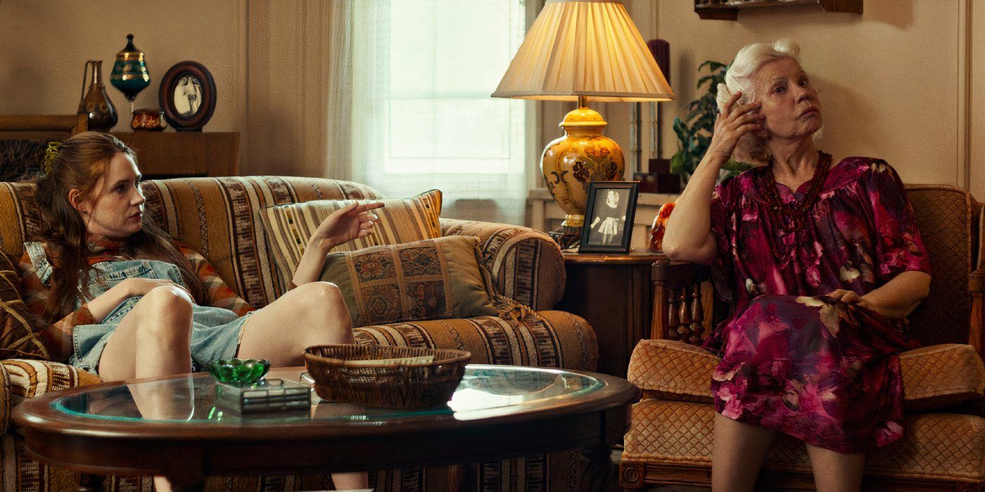 Karen Gillan as Louise with Margaret Sophie Stein lounging in the living room in Late Bloomers