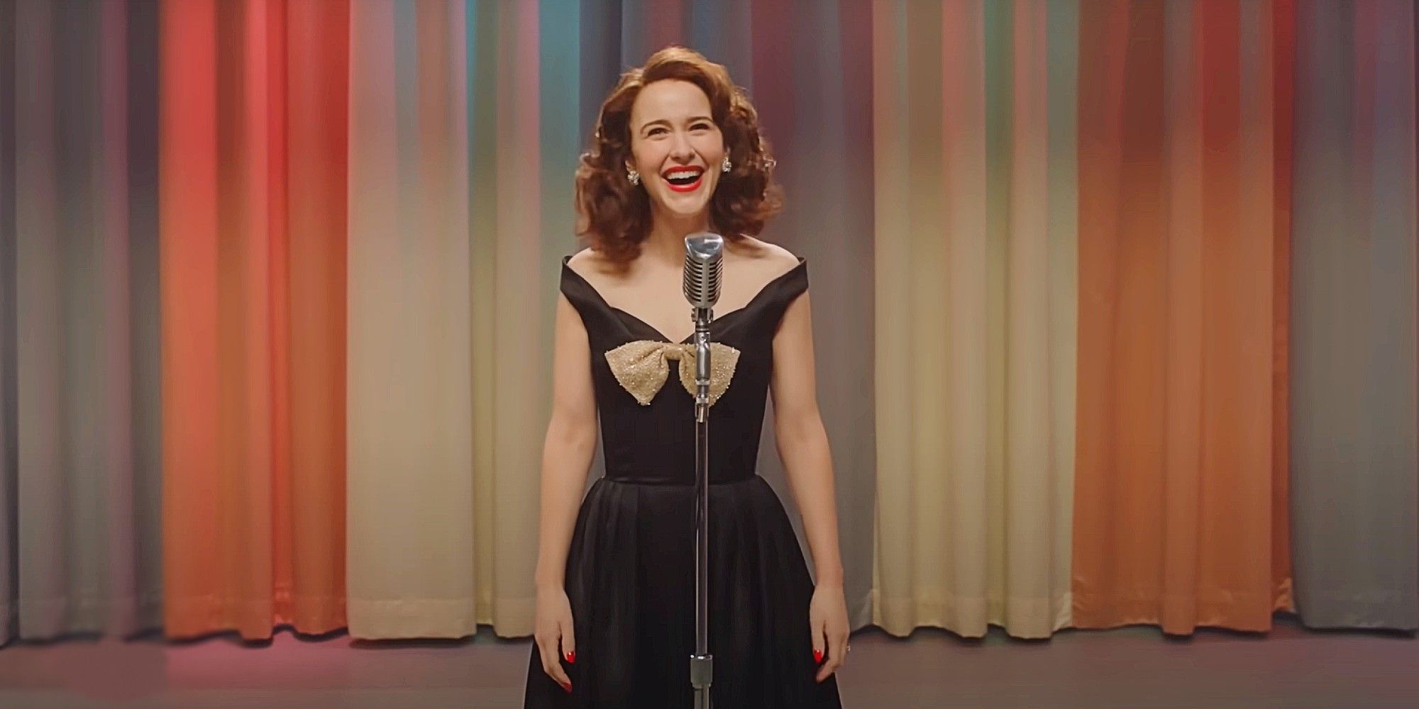 Midge Maisel performing on The Gordon Ford show in The Marvelous Mrs. Maisel