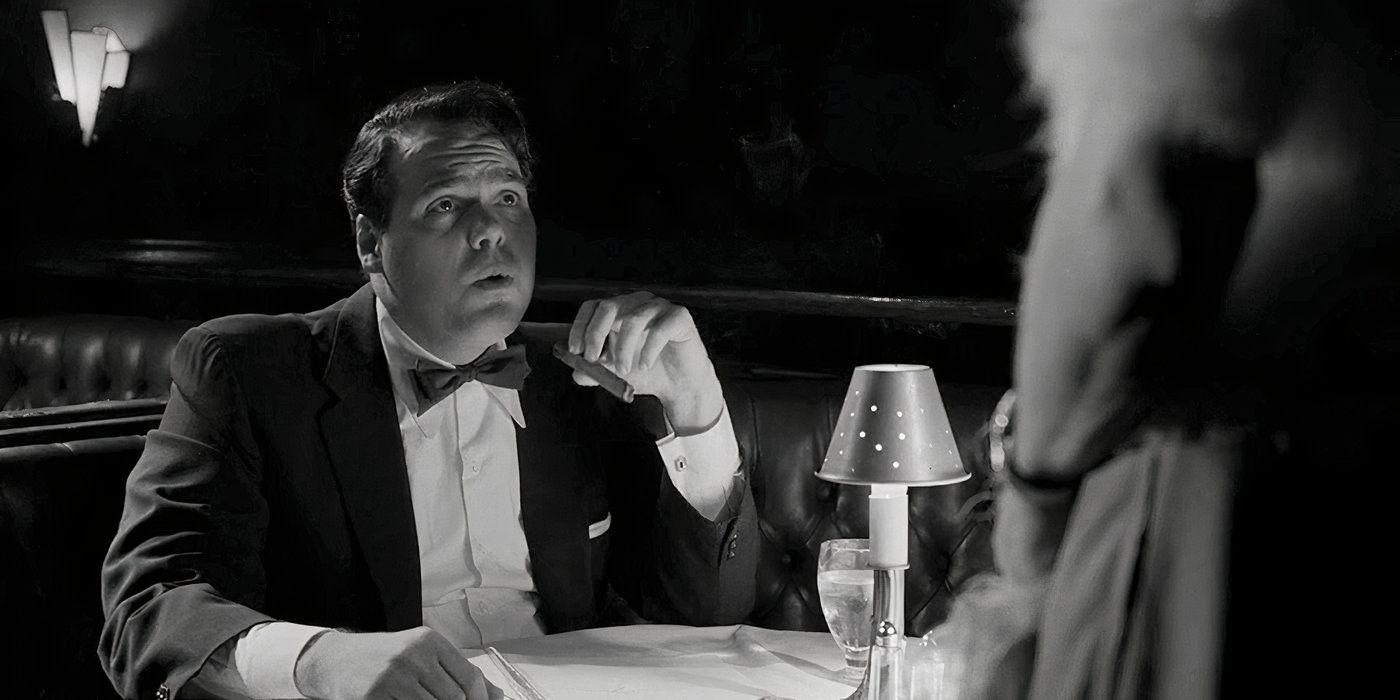 Orson Welles (Vincent D'Onofrio) is approached by Ed Wood (Johnny Depp) in 'Ed Wood'