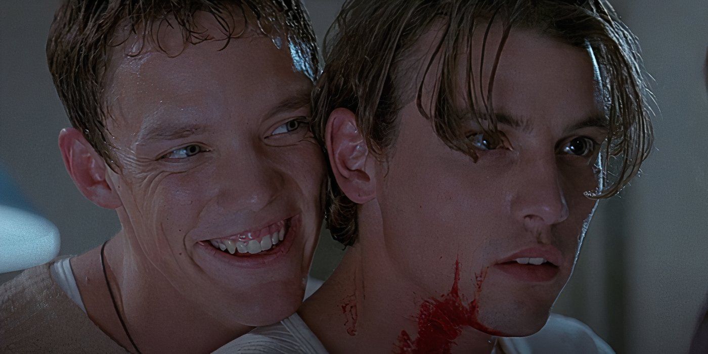 Matthew Lillard and Skeet Ulrich in the ending of Scream (1996).