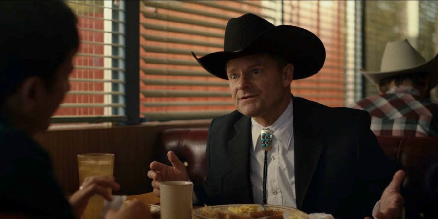 Steve Zahn as Skip wearing a cowboy hat sitting in a diner in 'Laroy Texas'