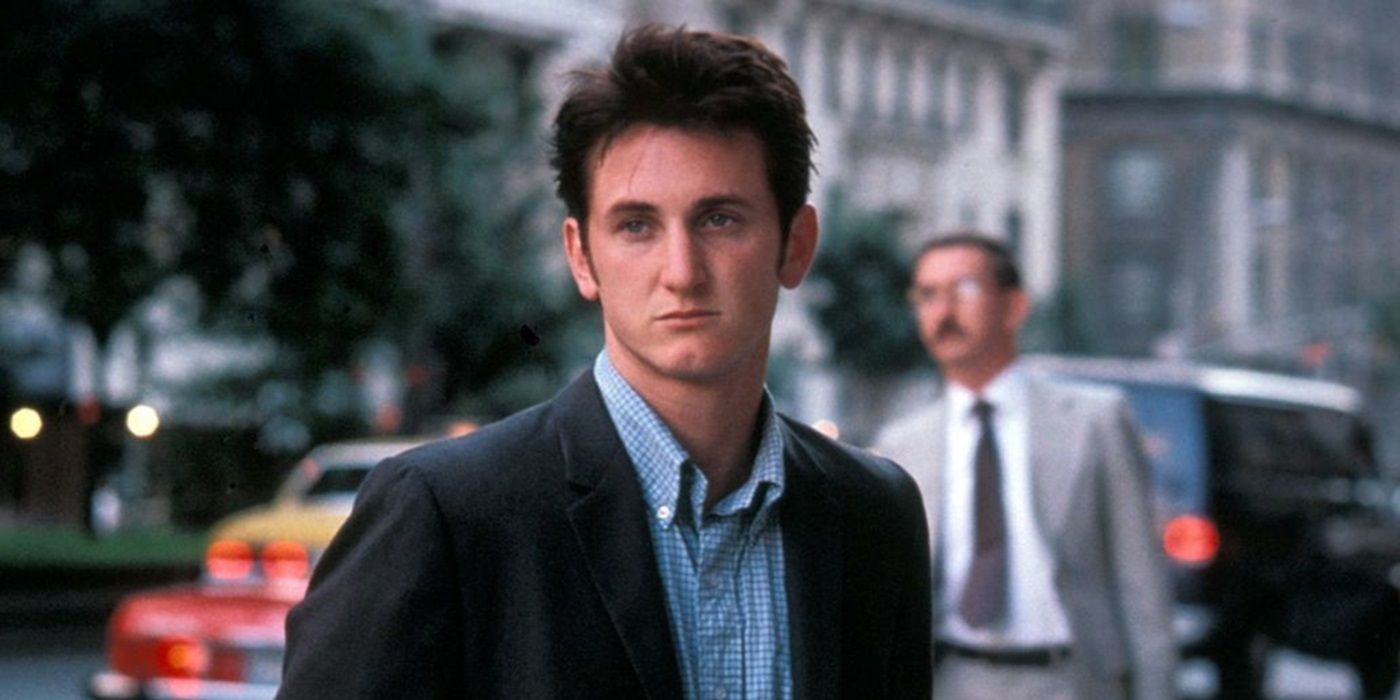 Sean Penn as Terry Noonan standing outside in the city in State of Grace