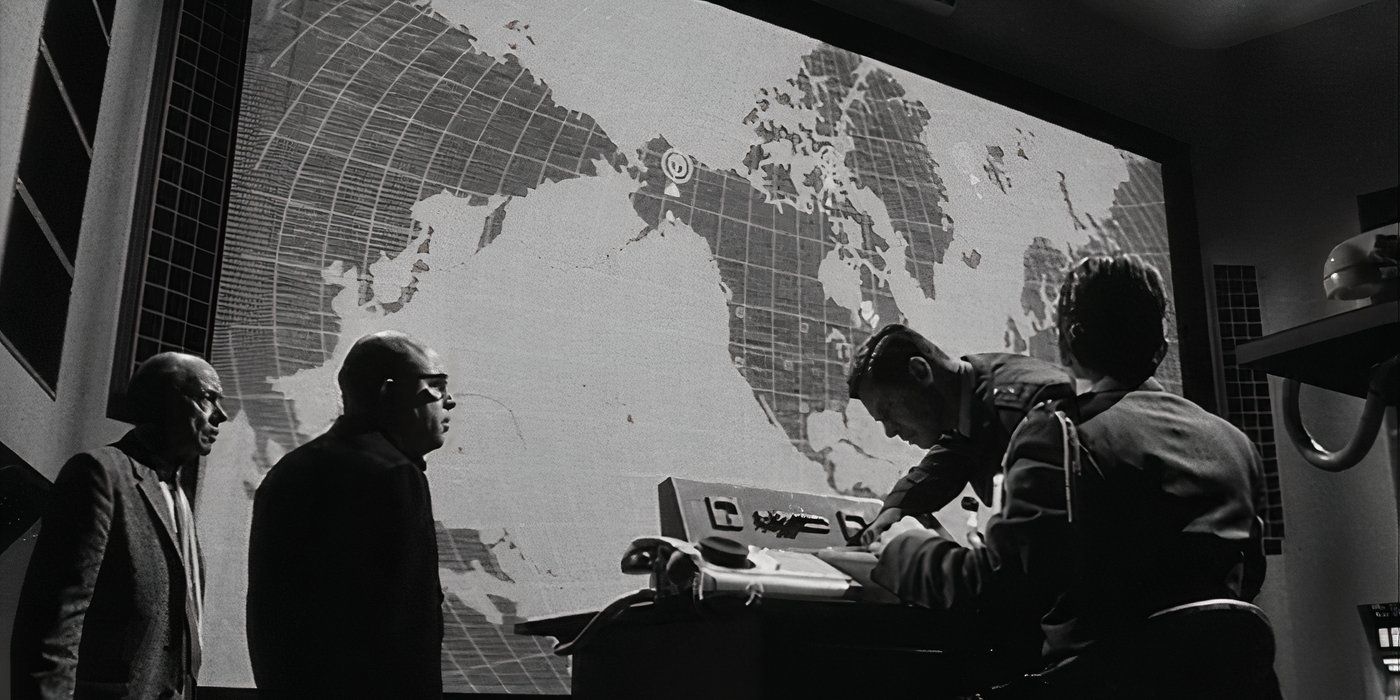Soldiers in front of a map in &lsquo;Fail Safe&rsquo;