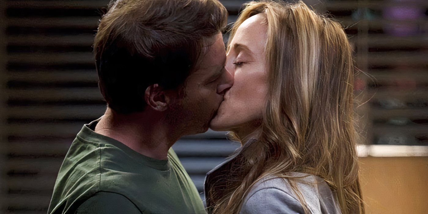 Kim Raver and Scott Foley as Teddy Altman and Henry Burton, kissing on Grey's Anatomy