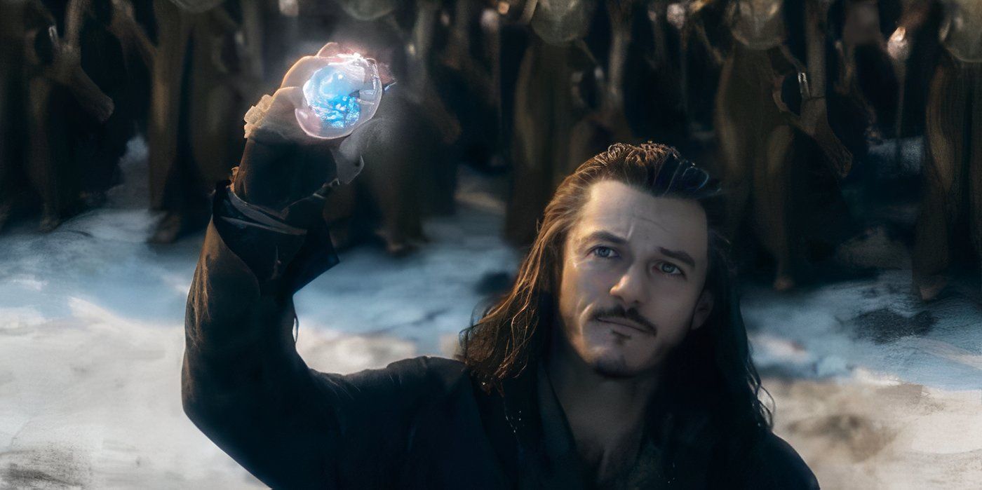 Bard holds the Arkenstone in his hand in The Hobbit: The Battle of the Five Armies