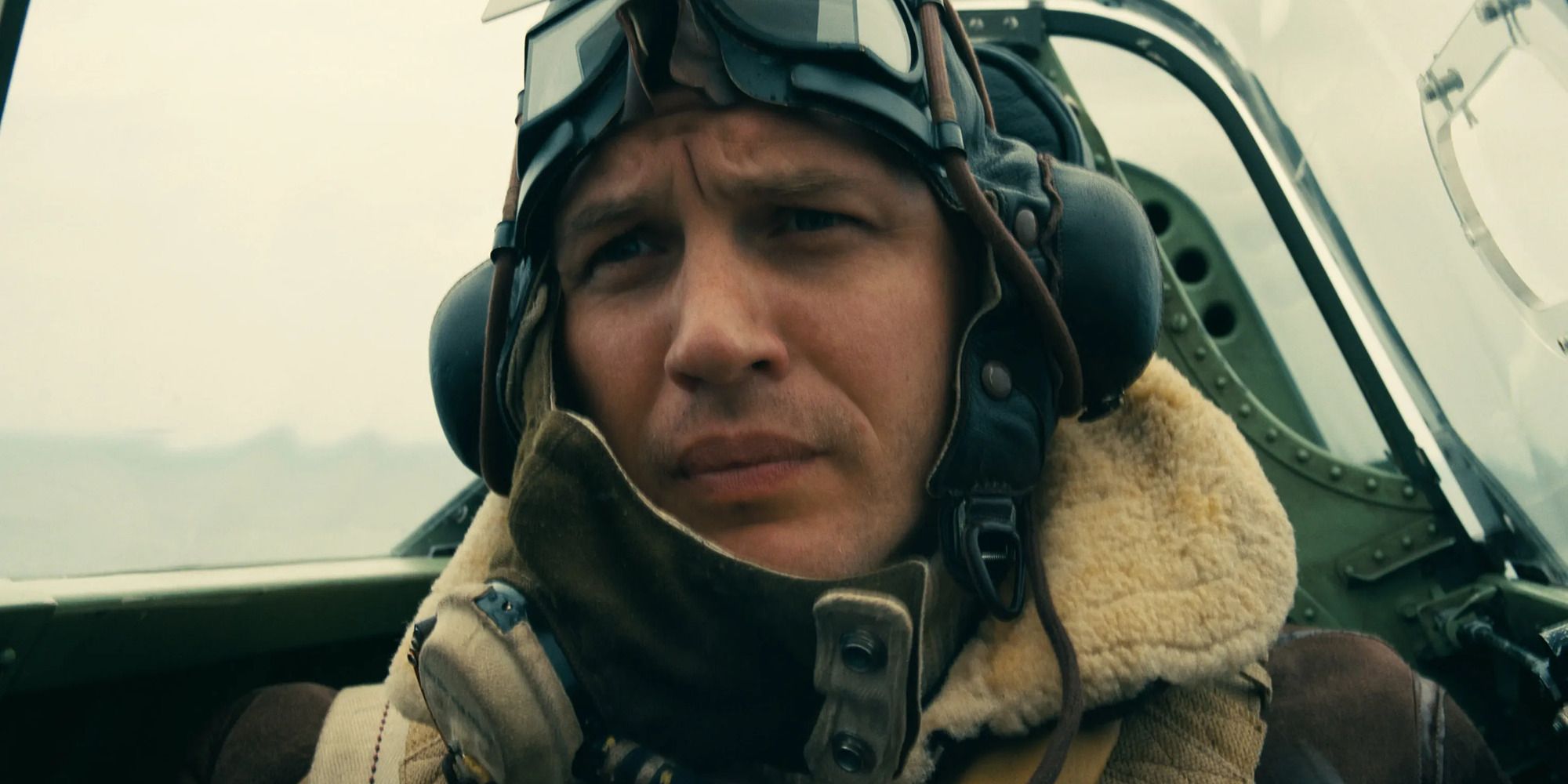 Farrier in a plane with his mask off in 'Dunkirk'