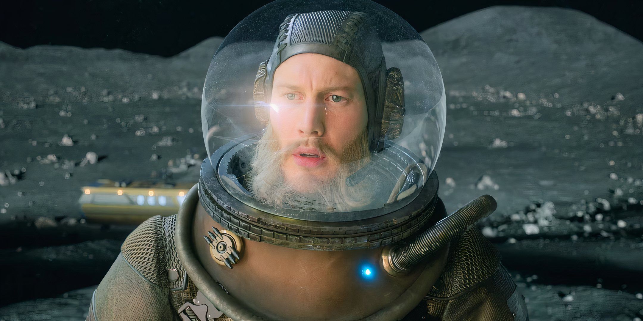 Luther Hargreeves (Tom Hopper) is on the moon in Season 1, Episode 4 of The Umbrella Academy