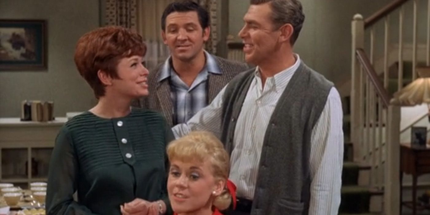 Helen Crump (Aneta Corsaut), Goober Pyle (George Lindsey), Doris (Maggie Peterson), and Andy Taylor (Andy Griffith) sing in 'The Andy Griffith Show' episode "A Girl for Goober."