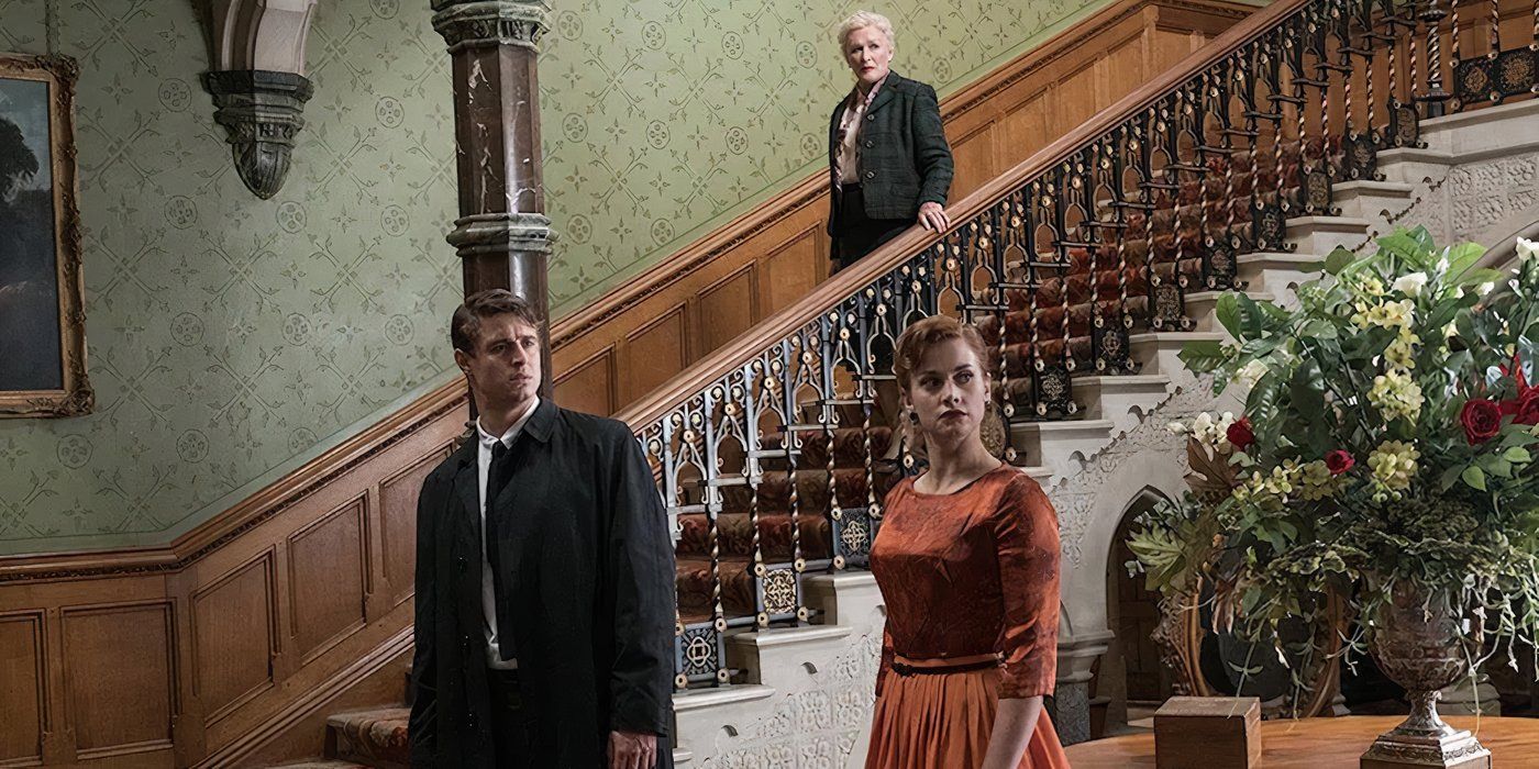 Stefanie Martini, Glenn Close, and Max Irons in Crooked House
