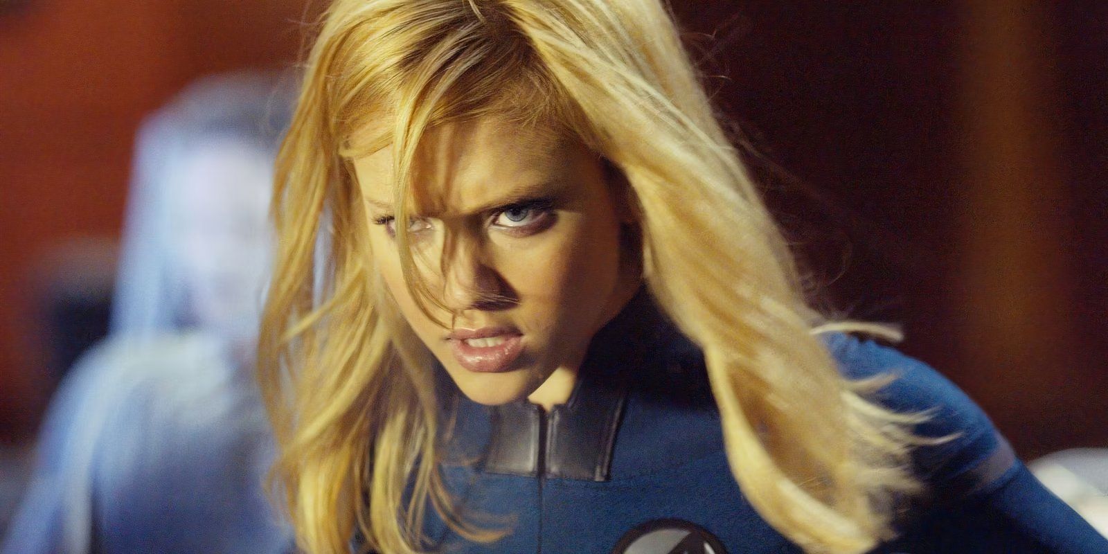 The Invisible Woman looking determined in Fantastic Four
